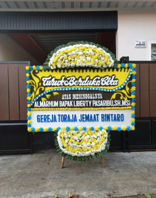 Papan Bunga Duka di Wonosegoro